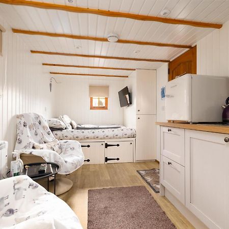Shepherds Hut, West Ayton, Scarborough Bagian luar foto