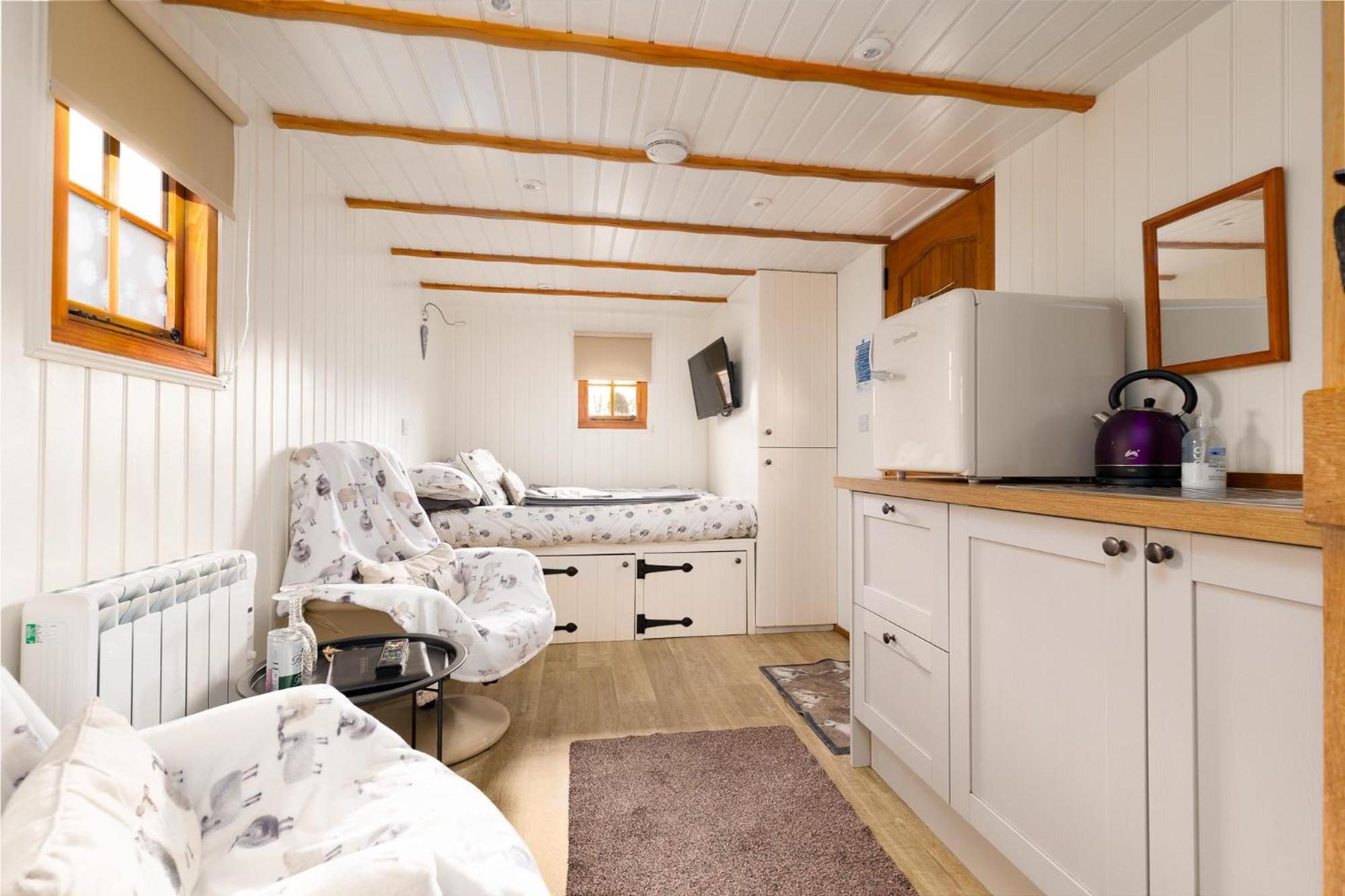 Shepherds Hut, West Ayton, Scarborough Bagian luar foto