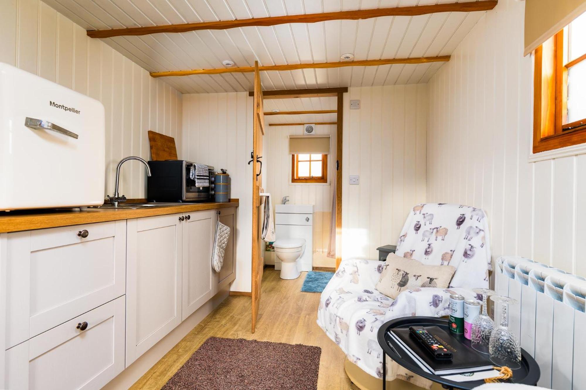 Shepherds Hut, West Ayton, Scarborough Bagian luar foto