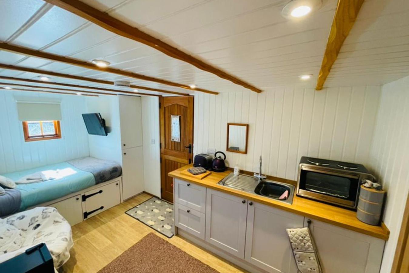 Shepherds Hut, West Ayton, Scarborough Bagian luar foto